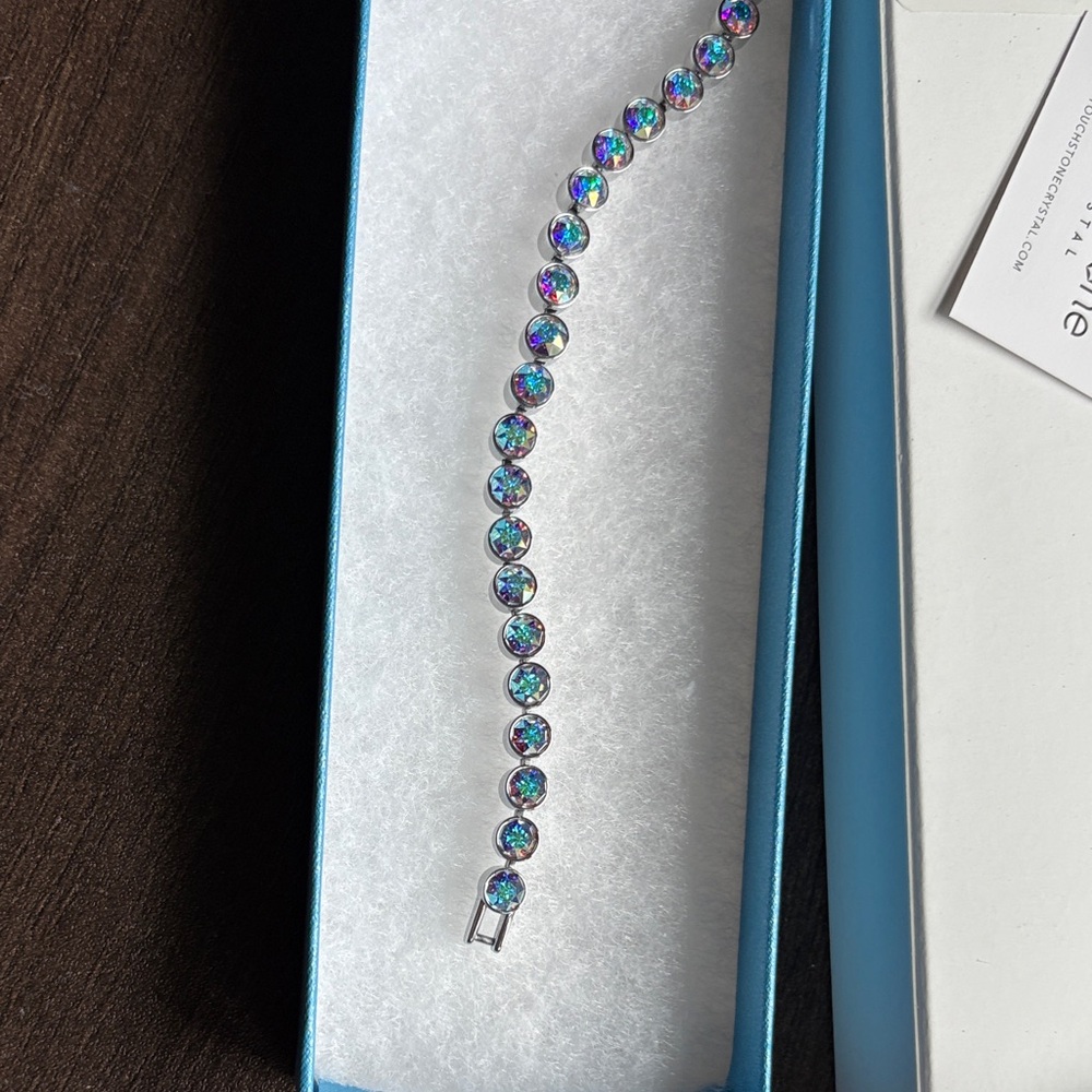 Touchstone Crystal Mini Ice Bracelet Crystal Aurore Boreale - Picture 5 of 5